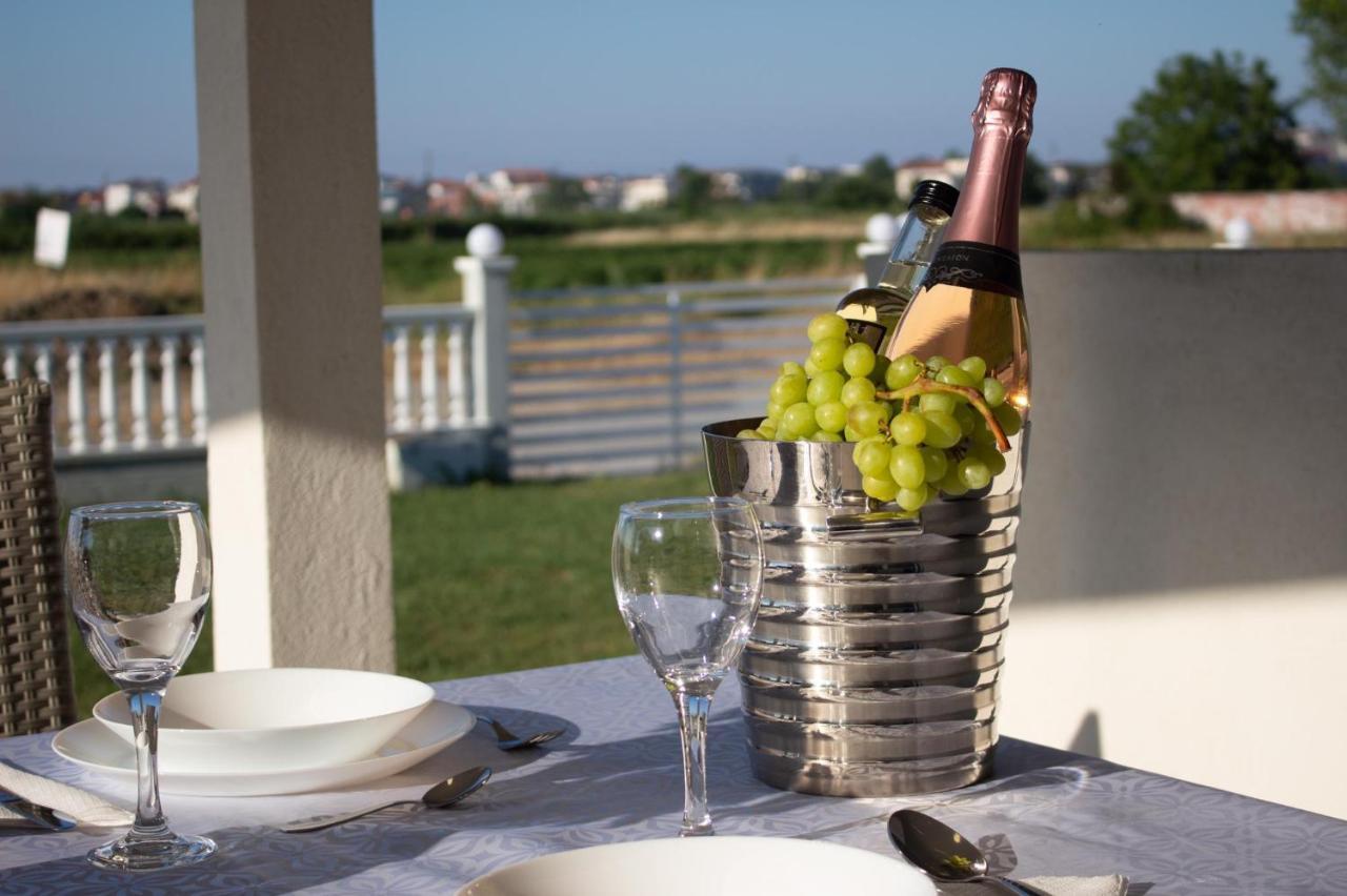 Il-Holidays Paralia Екстериор снимка