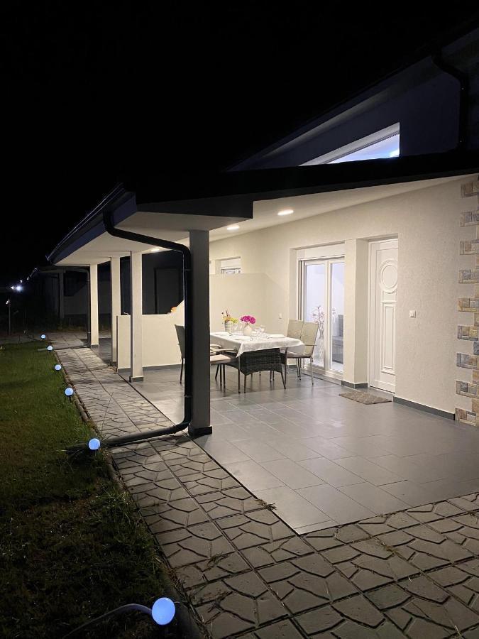 Il-Holidays Paralia Екстериор снимка